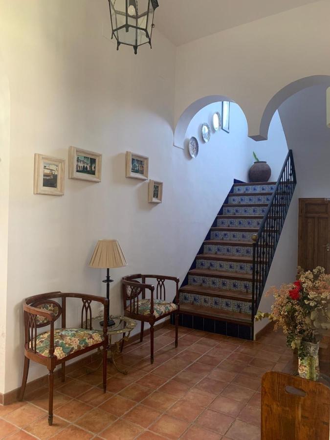 Hotel Entreolivos El Pedroso Buitenkant foto